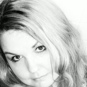 Meet your Posher, Bobbi